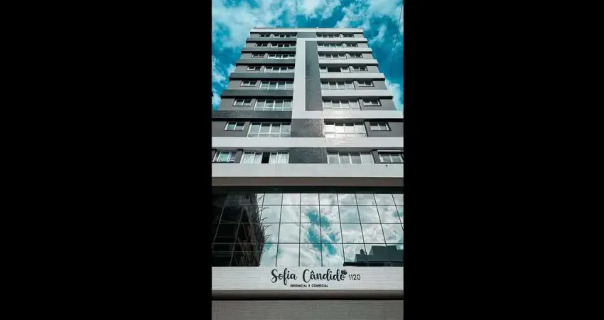 Apartamento em Zona Nova
