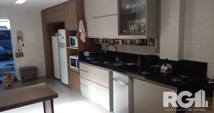 Casa com 3 quartos à venda na Rua Magalhães Calvet, 224, Sarandi, Porto Alegre