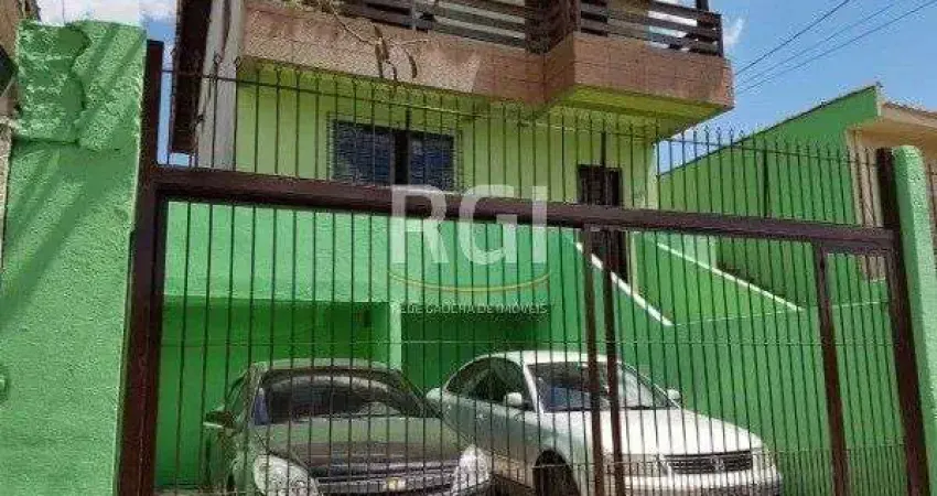 Casa para Venda - 450m², 4 dormitórios, sendo 1 suites, 2 vagas - Vila Ipiranga