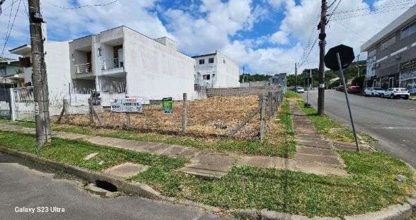 Terreno em Porto Alegre, no bairro Hípica, à venda.