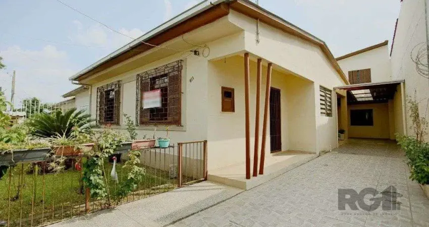 Casa com 4 quartos à venda na Avenida Salvador Leão, 710, Sarandi, Porto Alegre