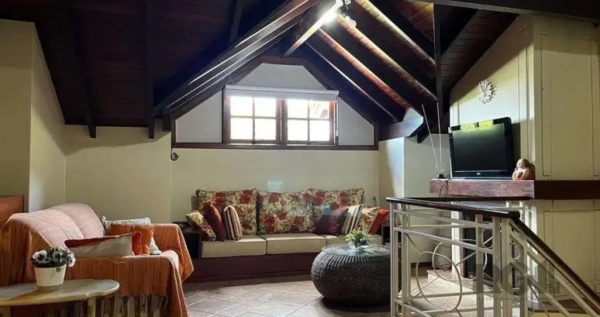 Cobertura duplex com 2 suítes e uma vaga para comprar em gramado.