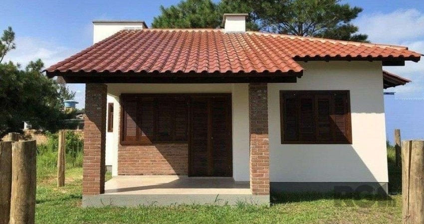 Casa para Venda - 95m², 3 dormitórios, sendo 1 suites, 3 vagas - Balneário Atlântico