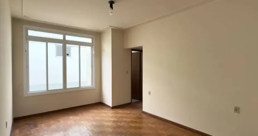 APARTAMENTO 2 DORMITÓRIOS COM PEÇAS AMPLAS NO BAIRRO PRAIA DE BELAS