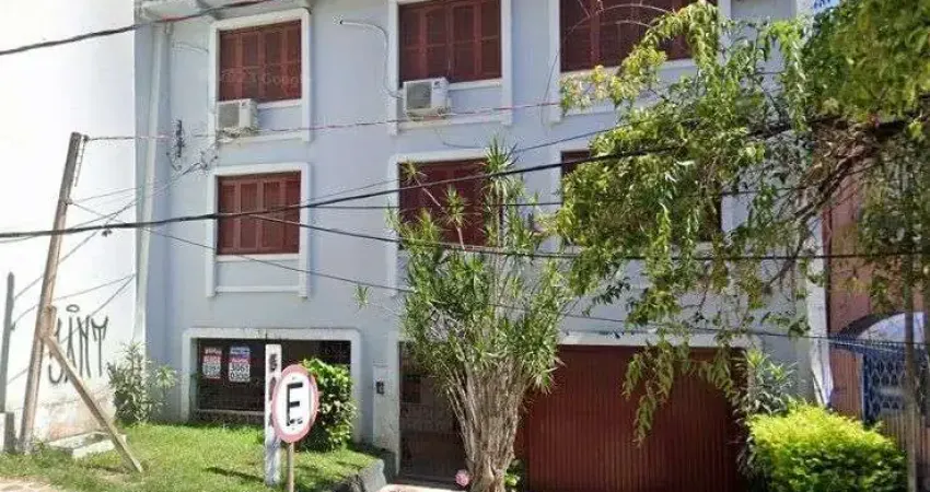 Apto 02 dorm e 01 vaga, sala, coz, dep emp, frente, 77 m2, bairro passo da areia