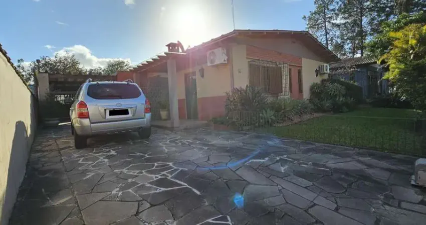Casa em condomínio fechado com 3 quartos à venda na Avenida Edgar Pires de Castro, 2603, Hípica, Porto Alegre
