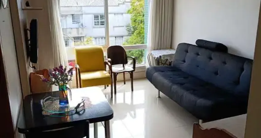 Apartamento 2 quartos, ótima posição solar, reformado, semi mobiliado e ótima localização! no bairro santo antonio / santana, em porto alegre rs