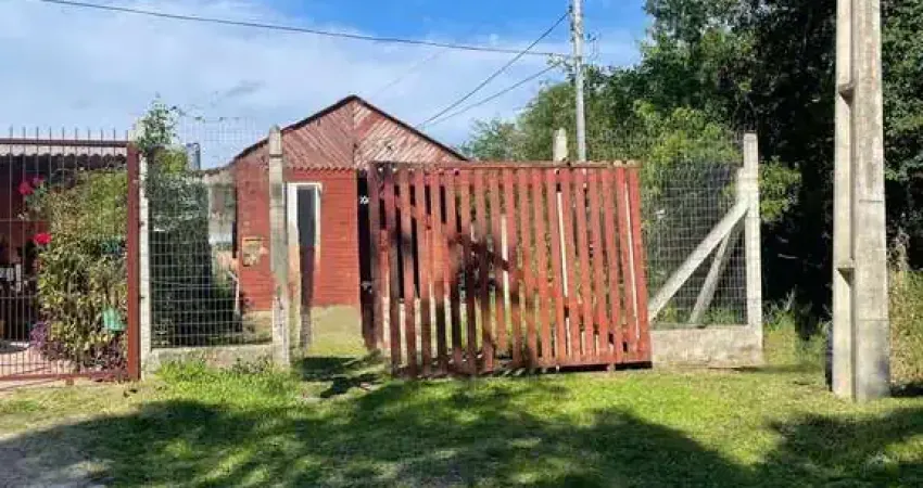 Casa com 2 quartos à venda na Rua Associação Atlética Trienon, 70, Belém Novo, Porto Alegre