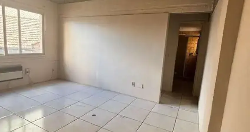 Apartamento 1 dormitorio, com 2 elevadores e 50 M² no Centro Histórico.