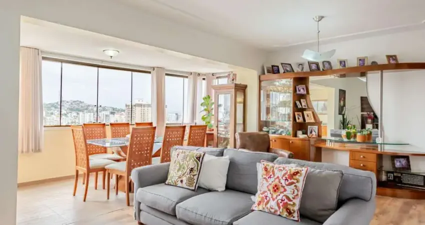 Apartamento 3 Dorm, 2 vagas e Elevador, com Vista para o Guaíba e vaga Dupla.