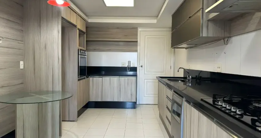 Apartamento com 3 quartos à venda na Rua Mello Franco, Alto, Teresópolis