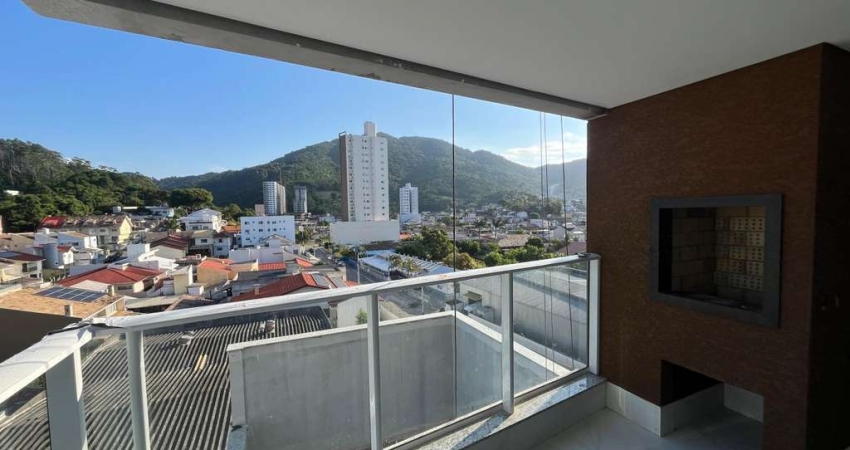 Apartamento para Venda em Itajaí, Fazendinha, 2 dormitórios, 1 suíte, 1 banheiro, 1 vaga