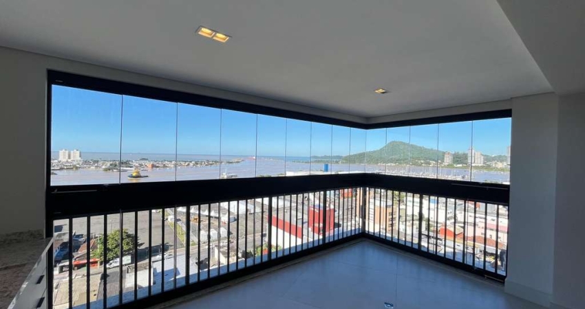 Apartamento para Locação em Itajaí, Centro, 3 dormitórios, 3 suítes, 3 banheiros, 2 vagas