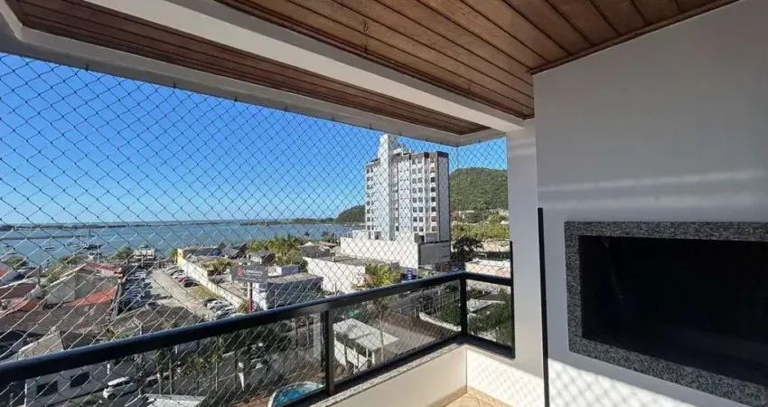 Apartamento com 3 quartos para alugar na Rua Jorge Tzachel, Fazenda, Itajaí