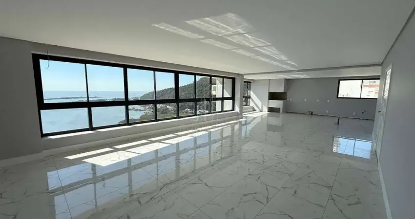 Apartamento com 4 quartos à venda na Rua Jorge Tzachel, Fazenda, Itajaí