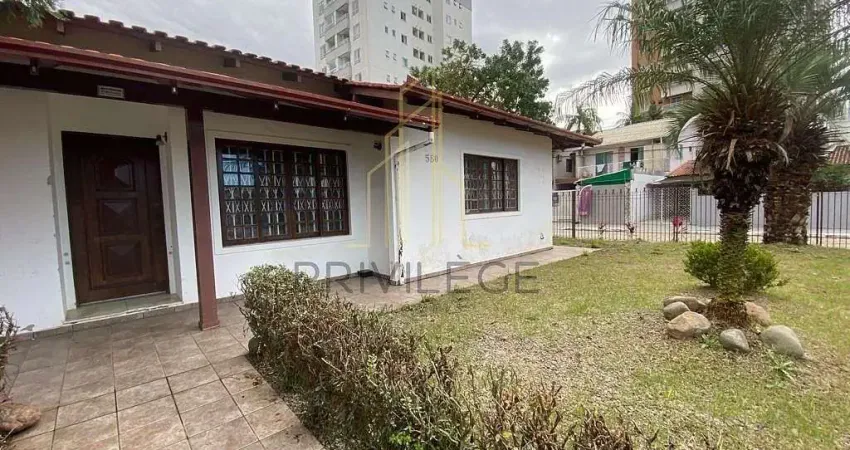 Casa com 3 quartos à venda na Rua Duque de Caxias, Vila Operária, Itajaí