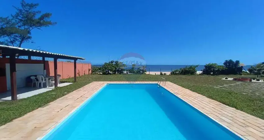 Casa de praia, pé na areia, 3 quartos, 1440m2 de área total em ponta negra