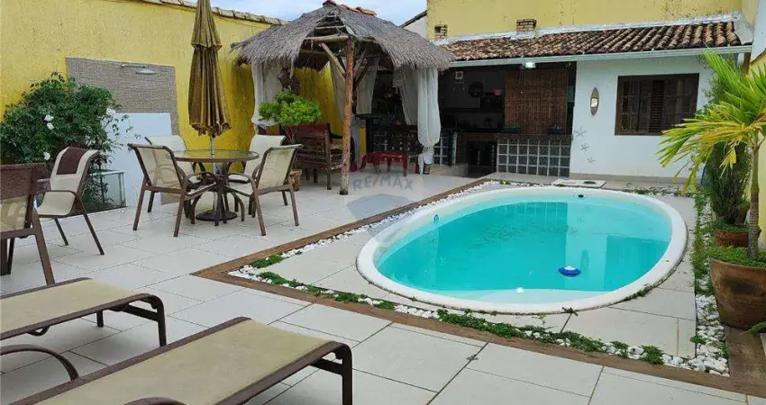 Não deixe passar essa oportunidade casa 3 quartos, piscina em uma das regiões mais valorizadas de Itaipuaçu. Itaipuaçu