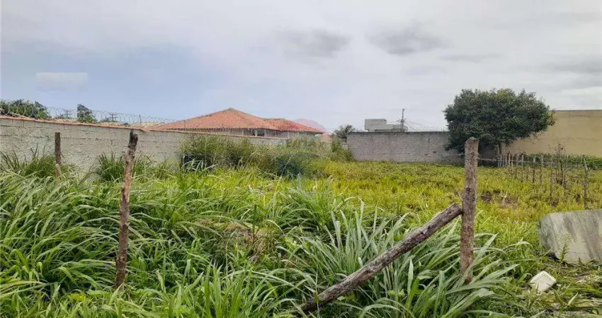 Terreno à venda no Jardim Atlântico, Maricá 