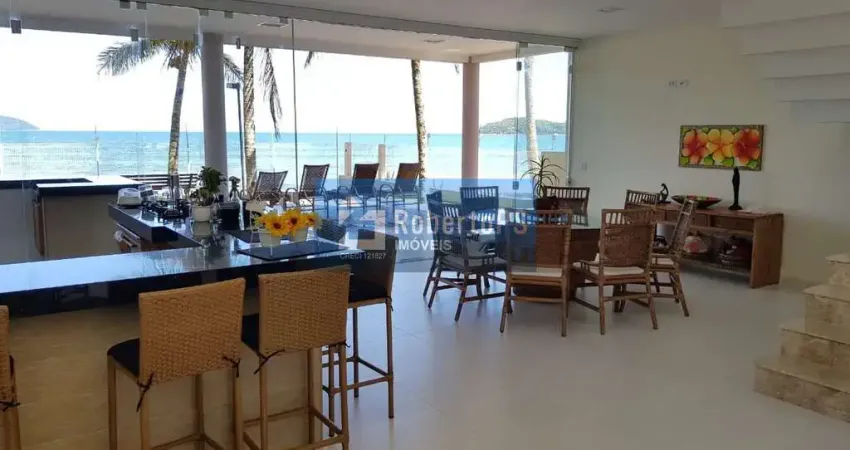 Casa de Alto Padrão à Venda em Ubatuba-SP na Praia do Sape: 4 Quartos, 4 Suítes e 324m² - Imperdível!