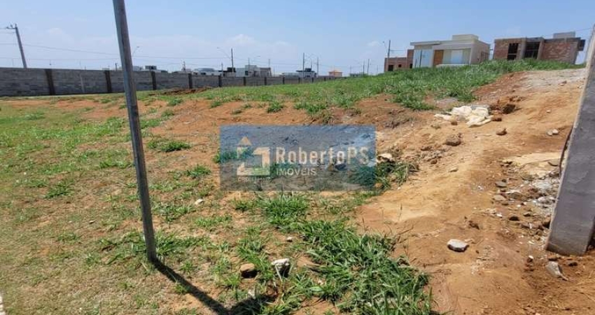 Terreno de 260  m² em ótimo condomínio no Santa Júlia. Excelente infraestrutura e área de lazer.