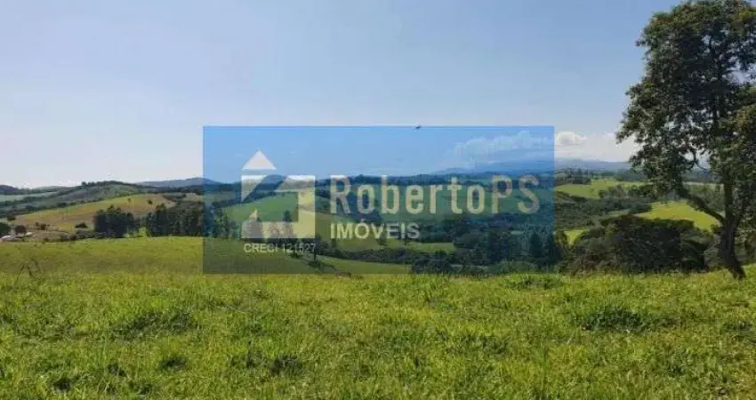 Fazenda à venda no Centro, Cruzília 