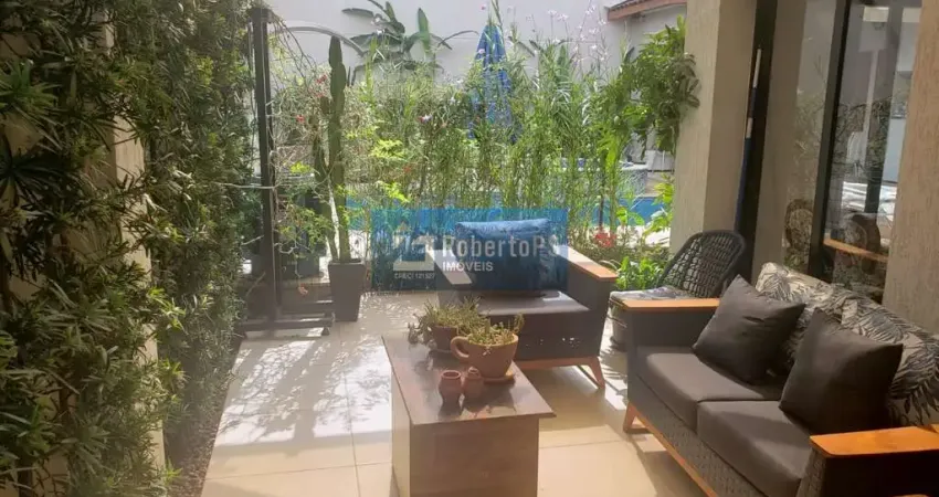 Sobrado com 4 quartos / 2 suítes com consultório em anexo e piscina