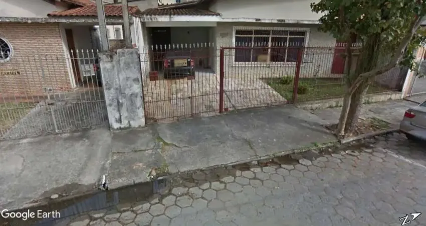 Casa localizado do lado do Parque Santos Dumont