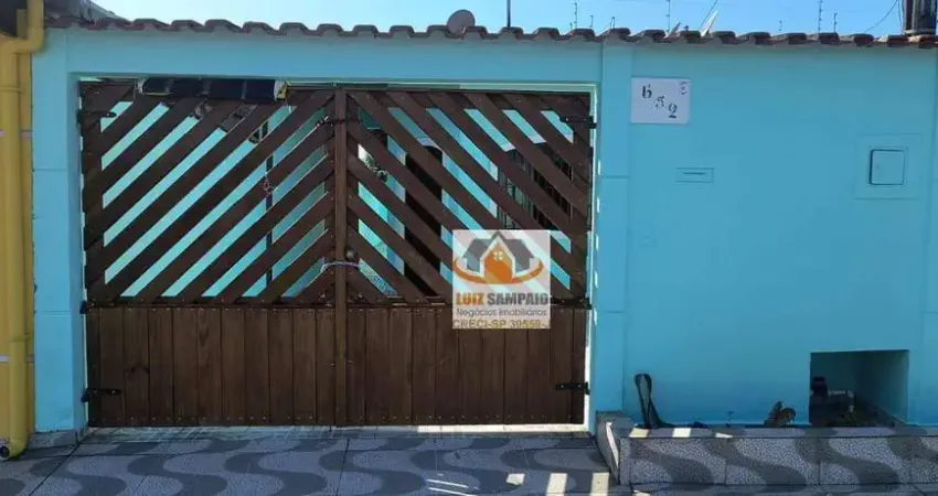 Casa Reformada, 500m da Pista, 2 Dorm (1 Suíte) R$ 230.000,00