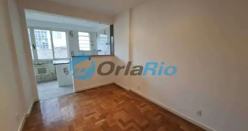 Apartamento com 2 quartos para alugar na Avenida Augusto Severo, Glória, Rio de Janeiro
