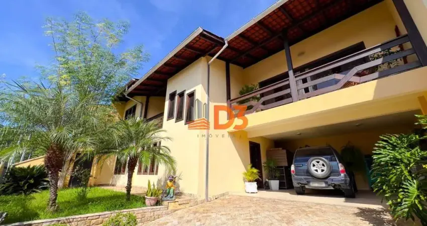 Casa com 3 quartos à venda no Garcia, Blumenau 