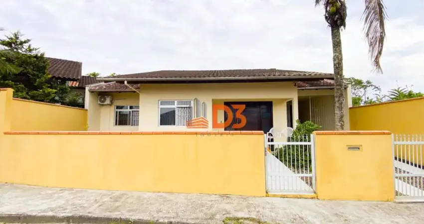 Casa com 4 quartos para alugar no Fortaleza, Blumenau