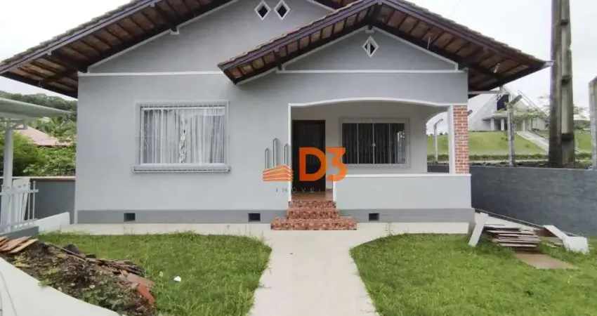 Casa com 3 quartos para alugar no Itoupava Central, Blumenau 