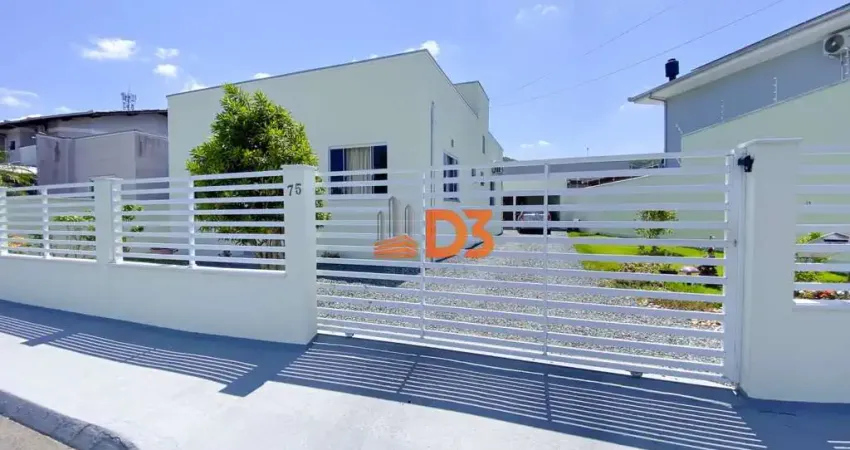 Casa com 3 quartos à venda no Fortaleza Alta, Blumenau