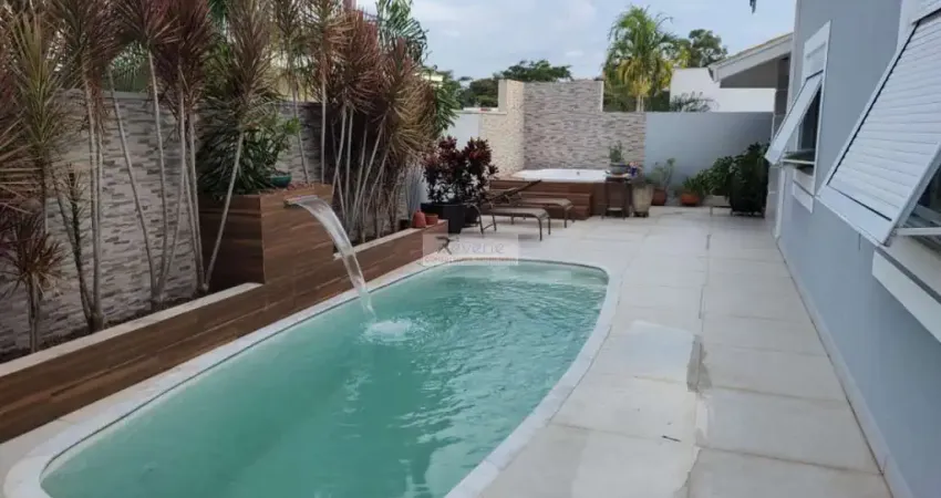 casa térrea a venda no condomínio fechado Residencial Santa Clara  Indaiatuba, 3 dormitórios / 1 suíte closet ,  piscina aquecida