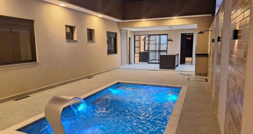 Casa em Condomínio de Alto Padrão em Indaiatuba-SP, 3 suítes, 204m², Residencial Evidências. Venha Conferir!