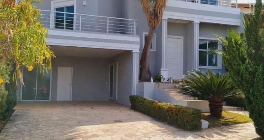 Imperdível! Casa em condomínio à venda em Indaiatuba-SP, no Jardim Portal dos Ipês: 3 quartos, 3 suítes, 1 sala, 5 banheiros, 4 vagas, 240m²