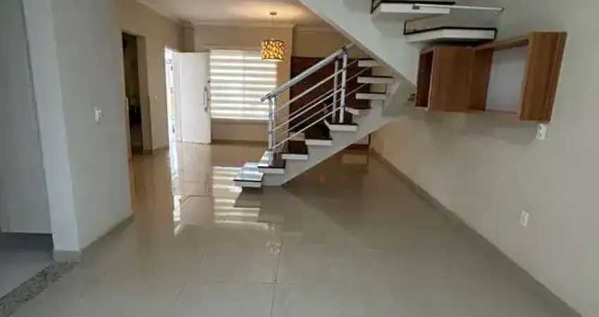 Venda de casa em condomínio de luxo em indaiatuba-sp, 3 quartos, 1 suíte, 2 vagas - 144m² - villaggio di itaici