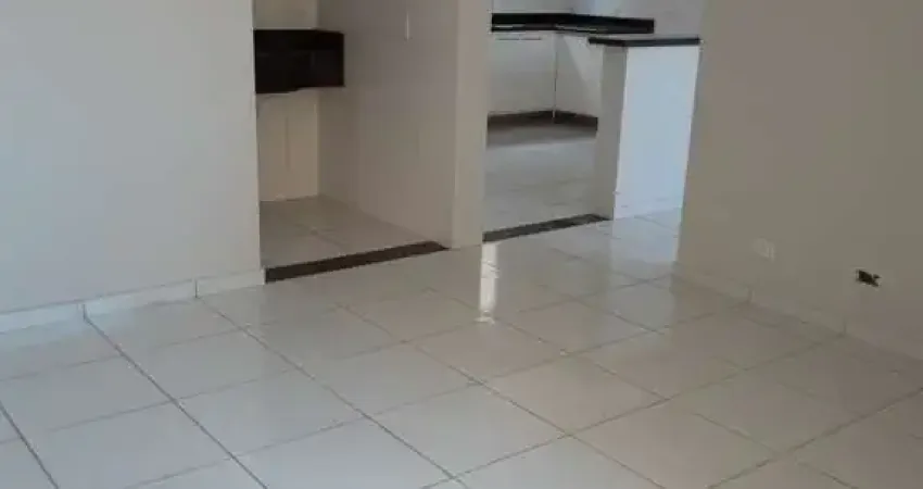 Aluguel de Casa em Condomínio de Luxo em Villaggio Di Itaici, Indaiatuba-SP: 3 quartos, 1 suíte, 2 salas, 3 banheiros, 2 vagas, 150m².