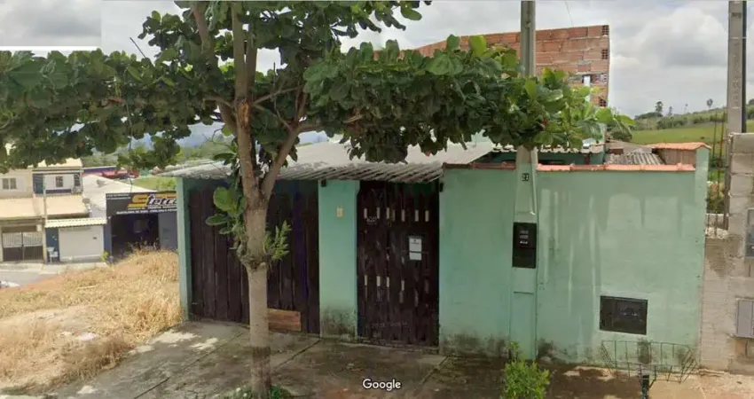 Casa para Venda em Caçapava, Parque Residencial Santo André, 2 dormitórios, 1 banheiro, 1 vaga
