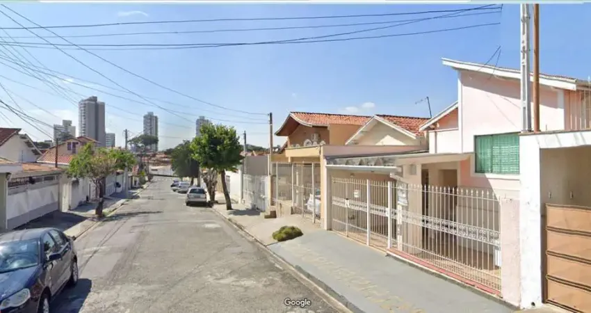 Casa para Venda em Taubaté, Vila das Jabuticabeiras, 2 dormitórios, 1 banheiro, 1 vaga