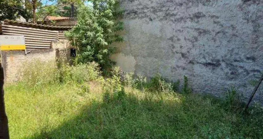 Casa para Venda em Taubaté, Vila São Carlos