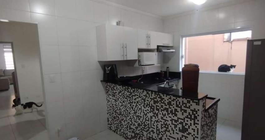 Sobrado para Venda em Taubaté, Centro, 3 dormitórios, 1 suíte, 1 banheiro, 1 vaga