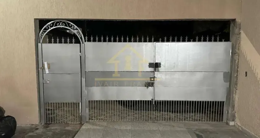 Casa para Venda em Taubaté, Jardim Ana Emília, 4 dormitórios, 1 suíte, 3 banheiros, 3 vagas