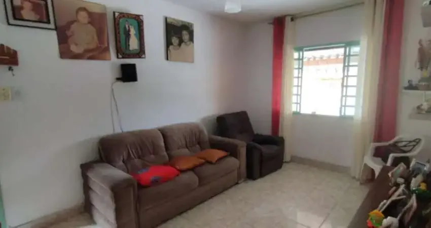 Casa para Venda em Taubaté, Terra Nova, 3 dormitórios, 2 banheiros, 3 vagas