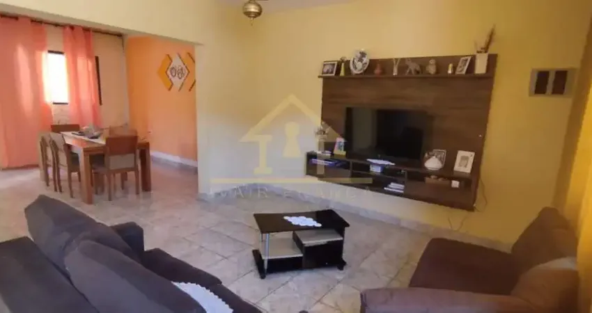 Casa para Venda em Natividade da Serra, Centro, 4 dormitórios, 2 banheiros, 2 vagas
