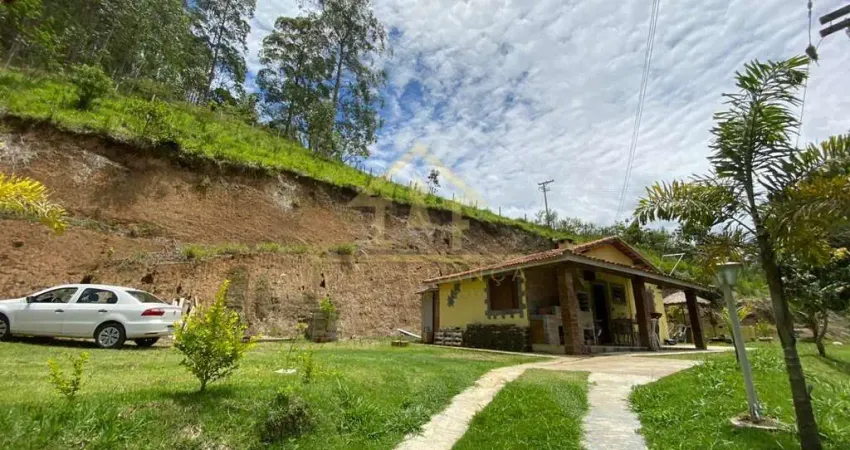 Chácara para Venda em Natividade da Serra, Bairro Monte Alegre, 1 dormitório, 1 banheiro, 5 vagas