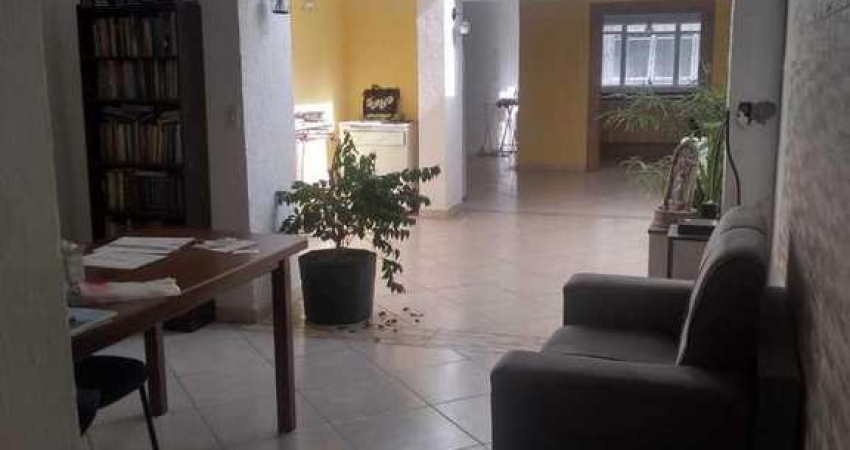 Casa para Venda em Taubaté, Jardim Santa Clara, 5 banheiros, 2 vagas