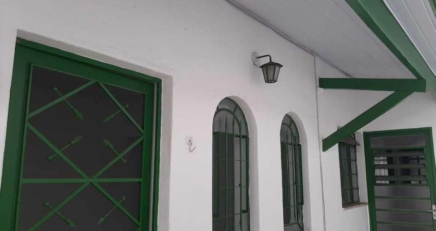 Casa para Venda em Taubaté, Terra Nova, 2 dormitórios, 1 banheiro, 2 vagas