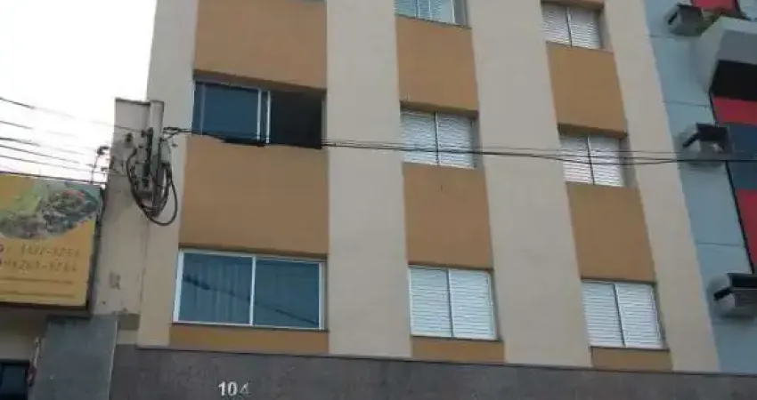 Kitnet de Luxo no Centro de Taubaté-SP: 1 quarto, 1 sala, 1 banheiro, 22m² de pura comodidade!